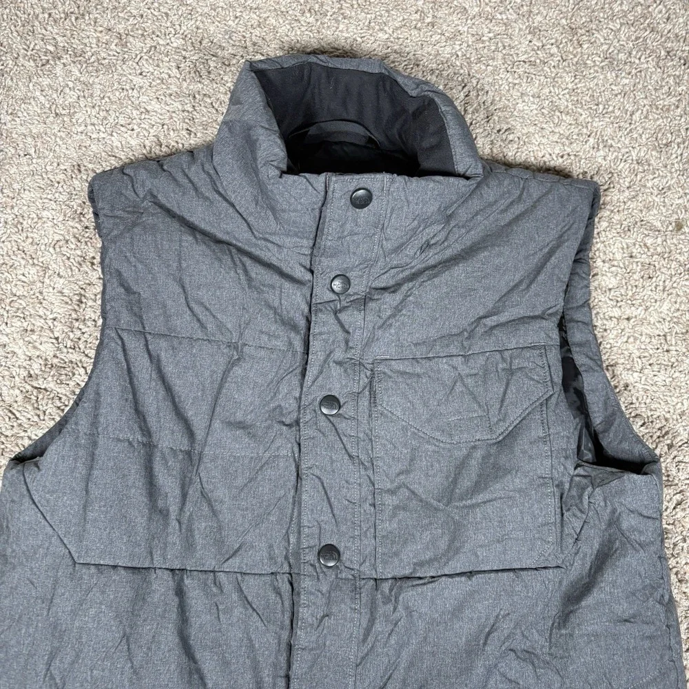 The North Face Men's Patricks‎ Point Vest Size Small Gray TNF01GW Puffer EUC